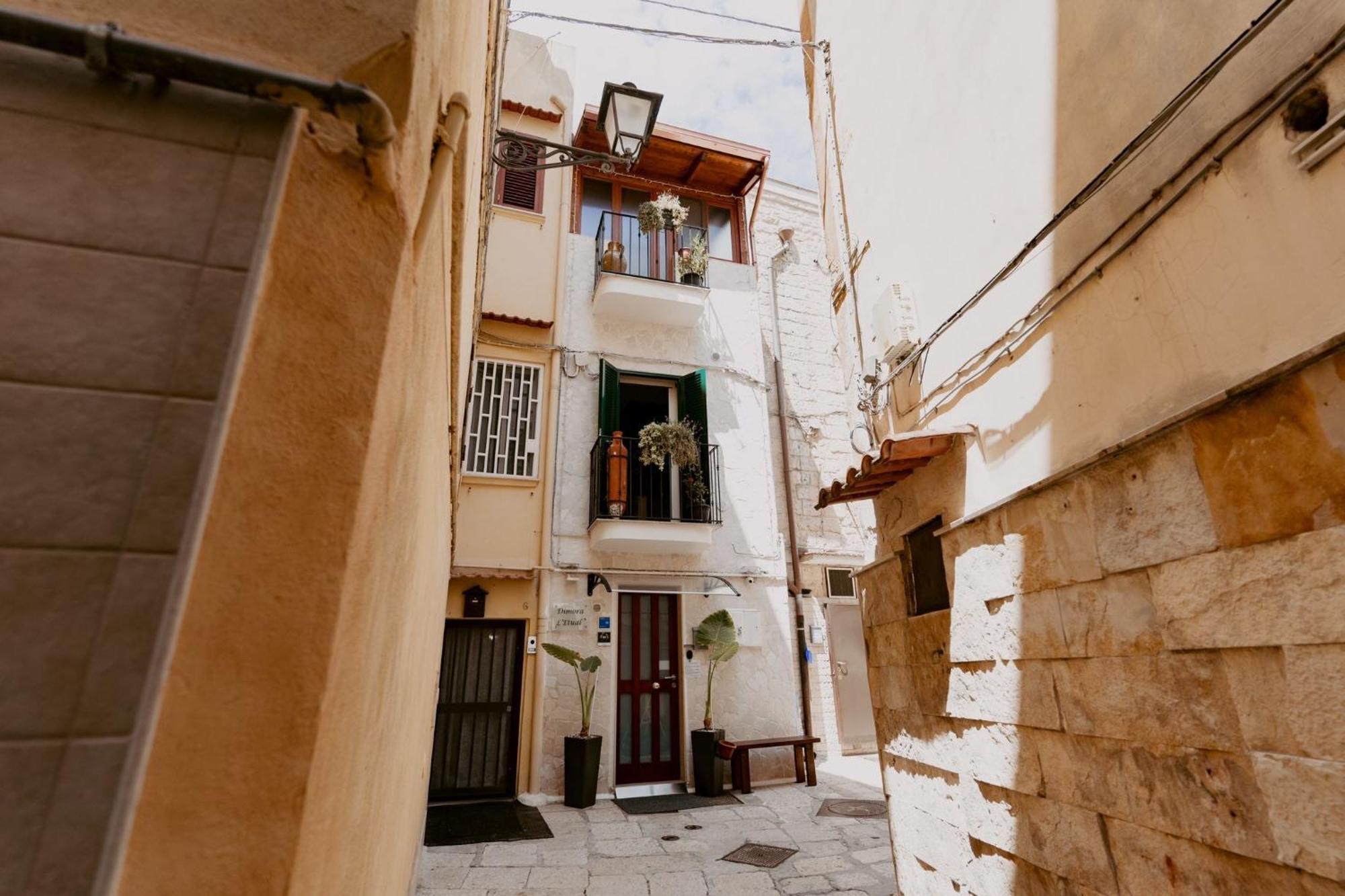 Dimora L'Etual Bed and Breakfast Bari Exteriör bild